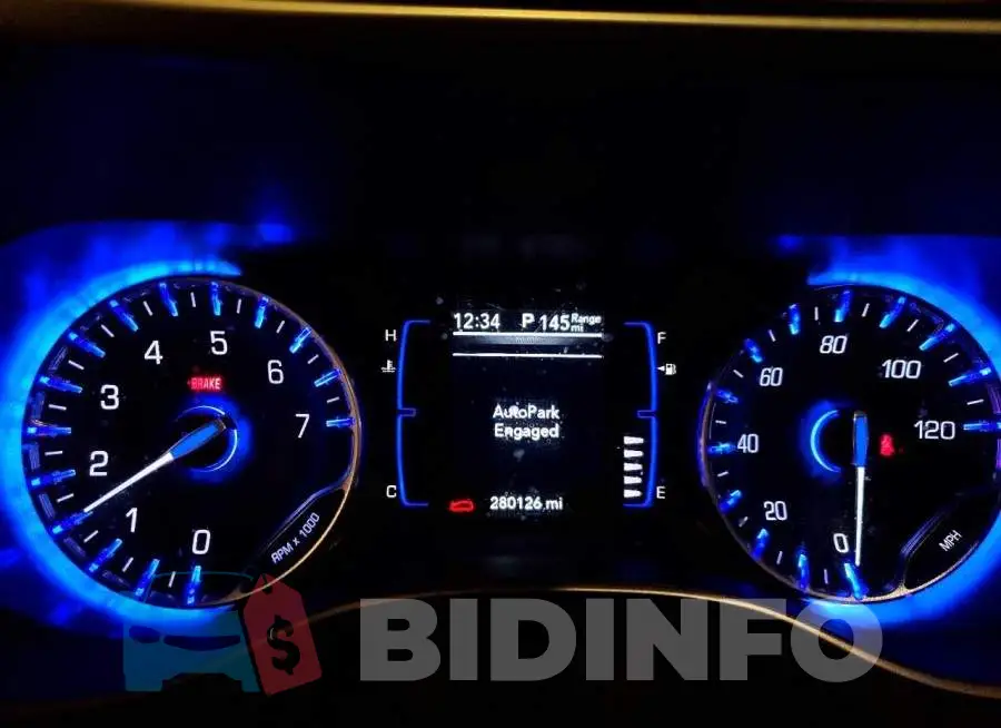 2C4RC1DGXLR172235 Photo# 9