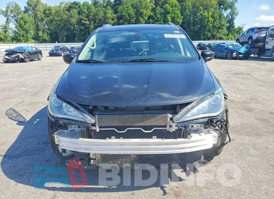 2C4RC1FG6LR128696 Photo# 5