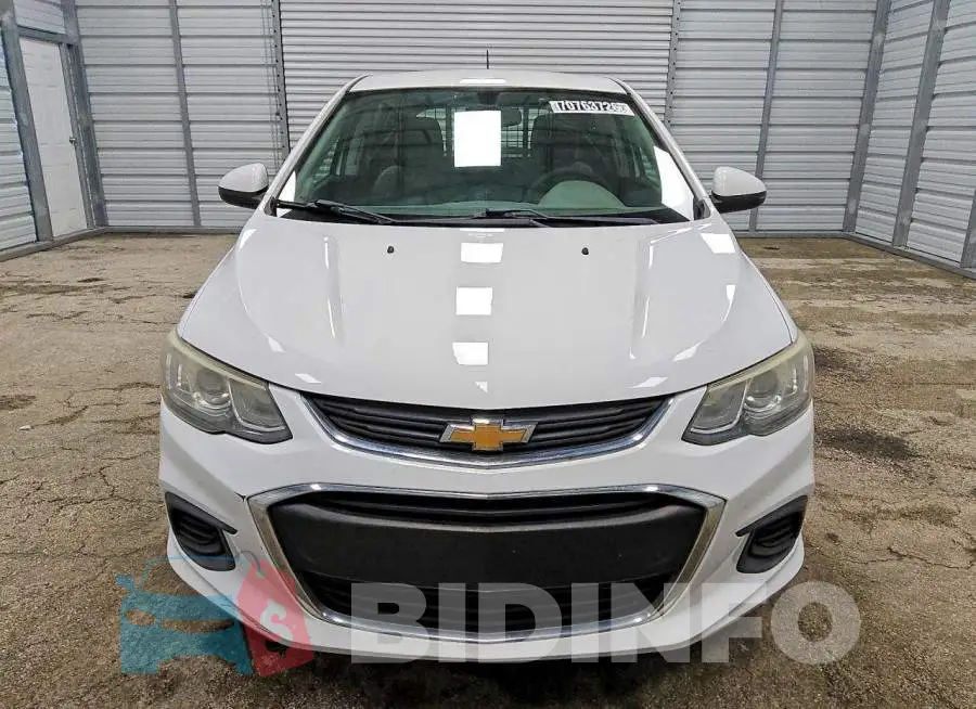 1G1JG6SH9J4133526 Photo# 5