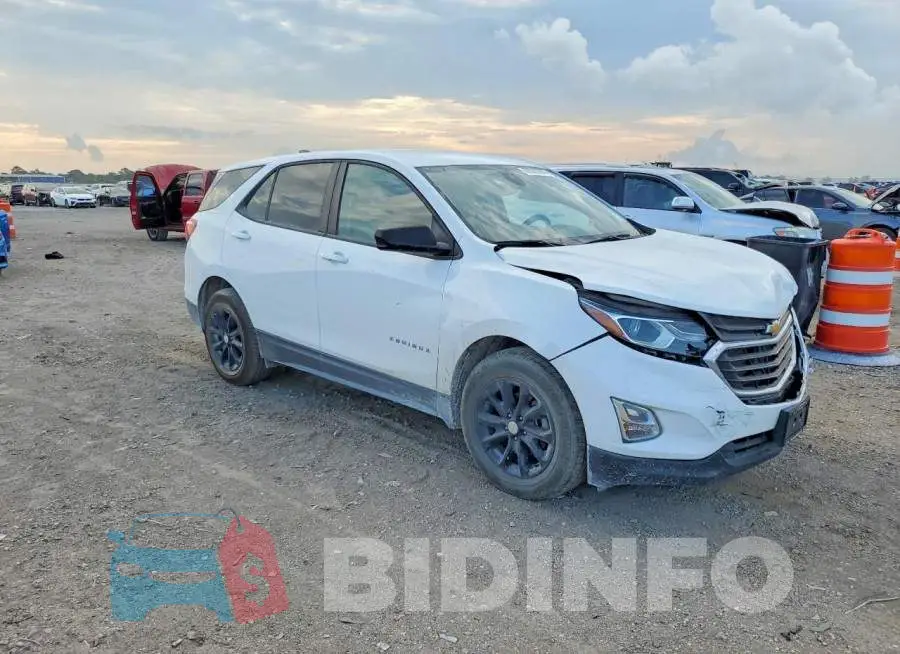 3GNAXHEV8LS620246 Photo# 4