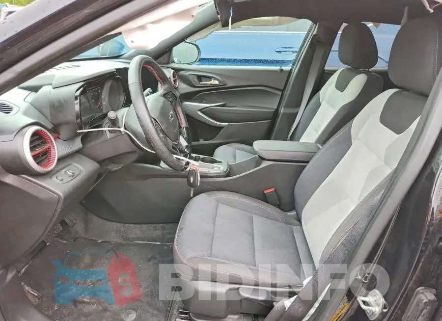 KL77LGE27RC153637 Photo# 7