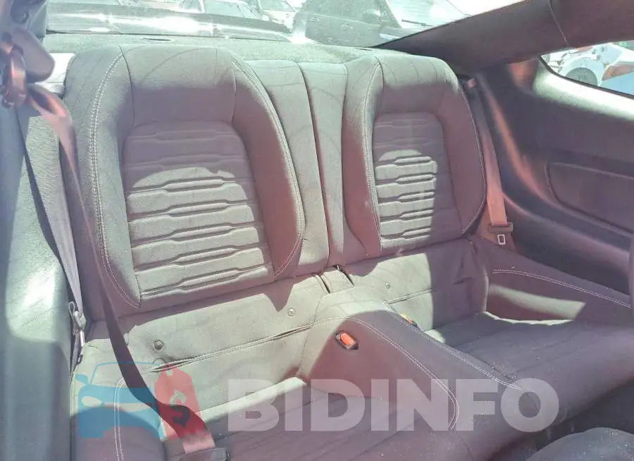 1FA6P8R06M5552852 Photo# 10
