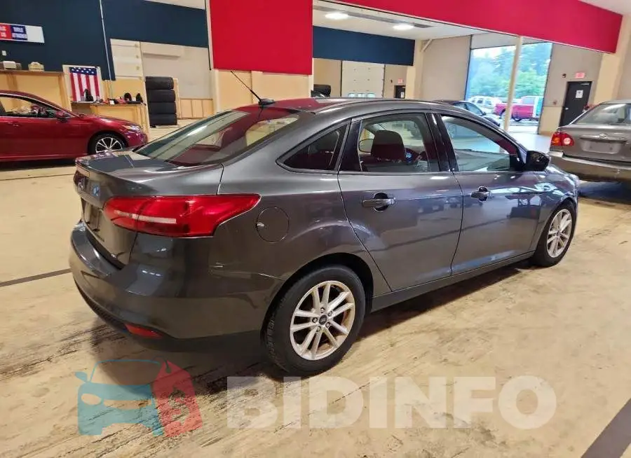 1FADP3F22JL254239 Photo# 3