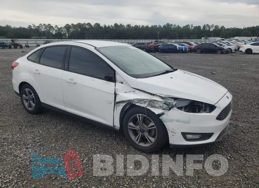 1FADP3F2XJL209159 Photo# 4