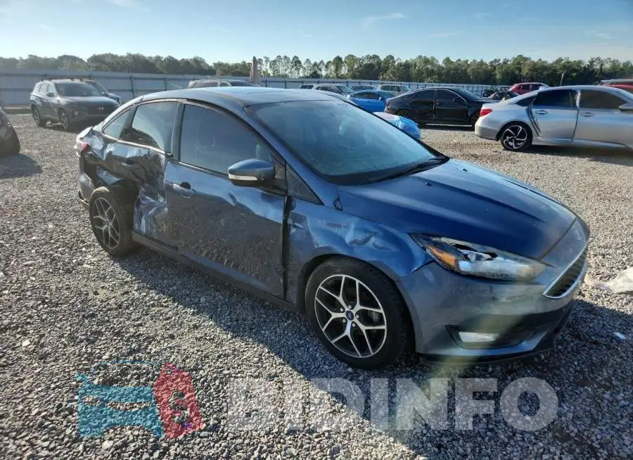 1FADP3H22JL201912 Photo# 4