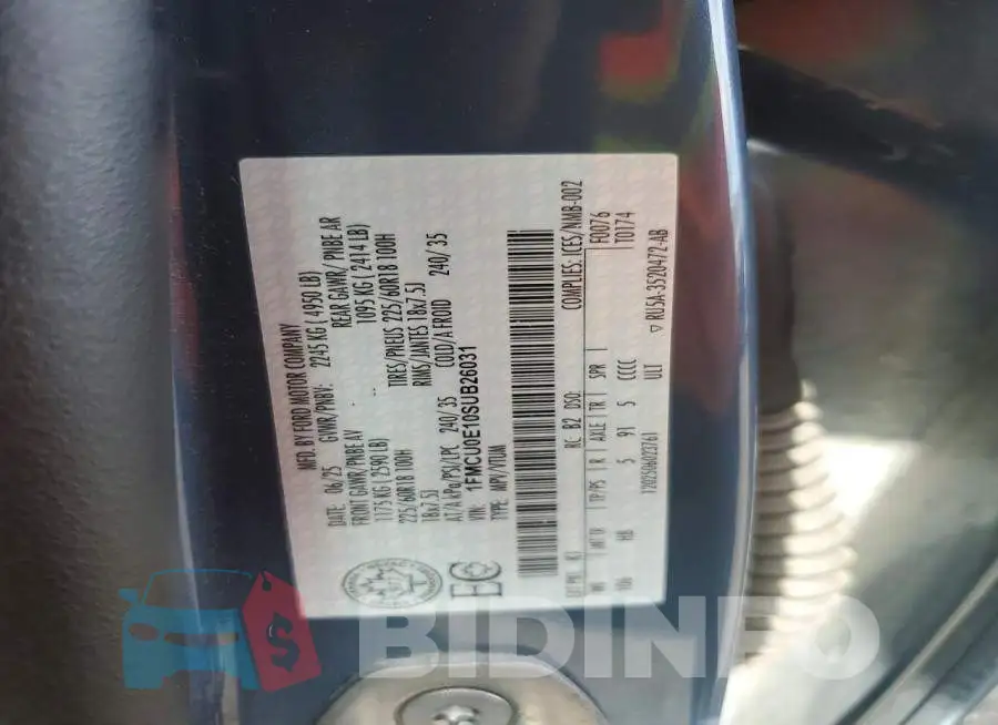 1FMCU0E10SUB26031 Photo# 13