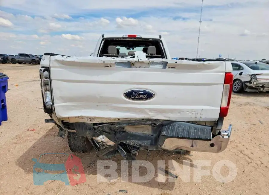 1FT7W2BT9KEC62606 Photo# 6