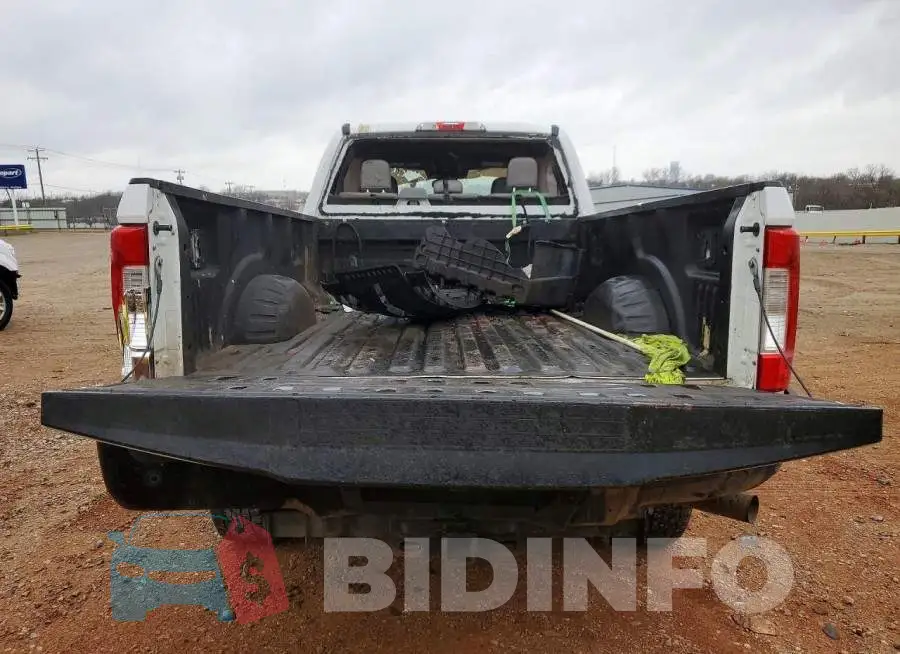1FT7X2B65KEC41307 Photo# 6