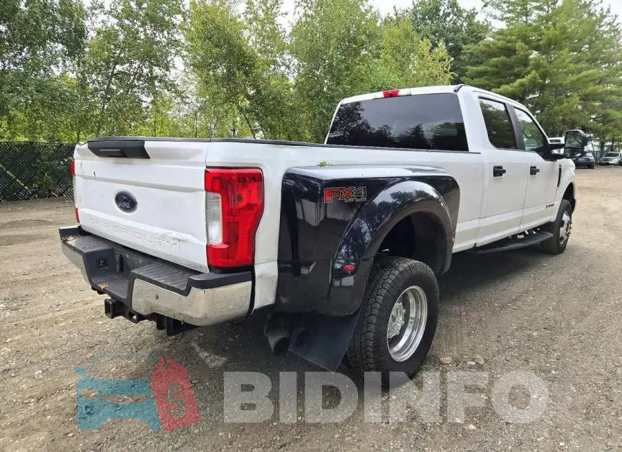 1FT8W3DT7HED16940 Photo# 4