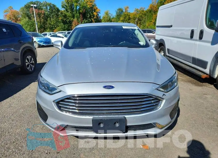 3FA6P0CDXKR140327 Photo# 5