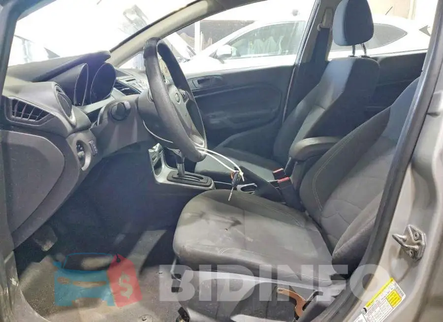 3FADP4BJ3HM110162 Photo# 7