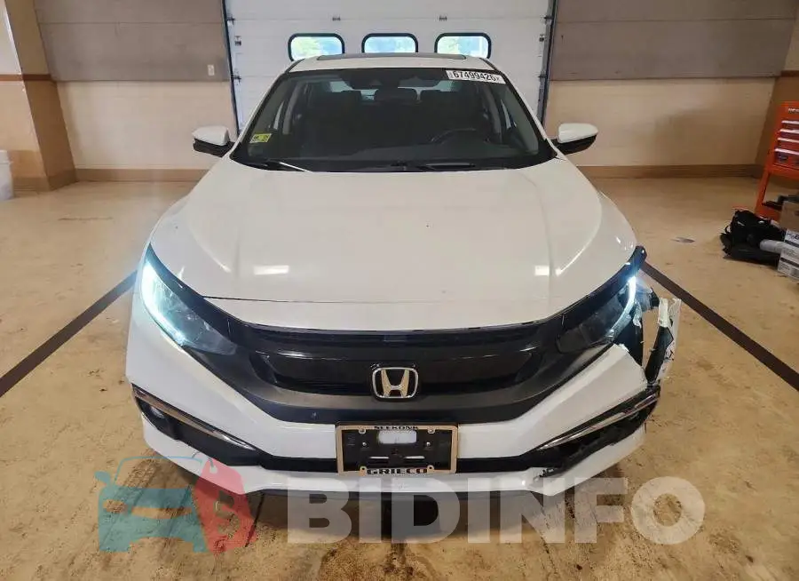 19XFC1F32LE201869 Photo# 5