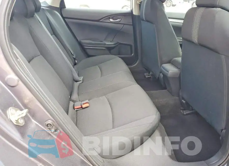 19XFC2F58HE031077 Photo# 10