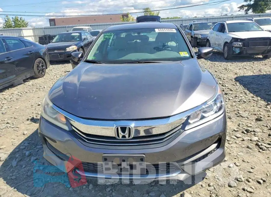 1HGCR2F30HA143554 Photo# 5