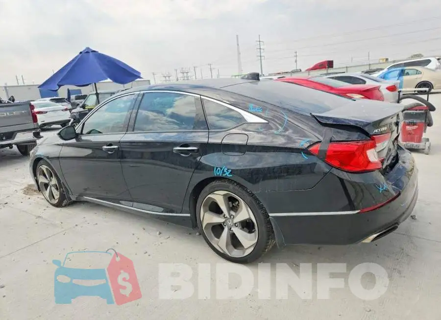 1HGCV1F96JA171049 Photo# 2