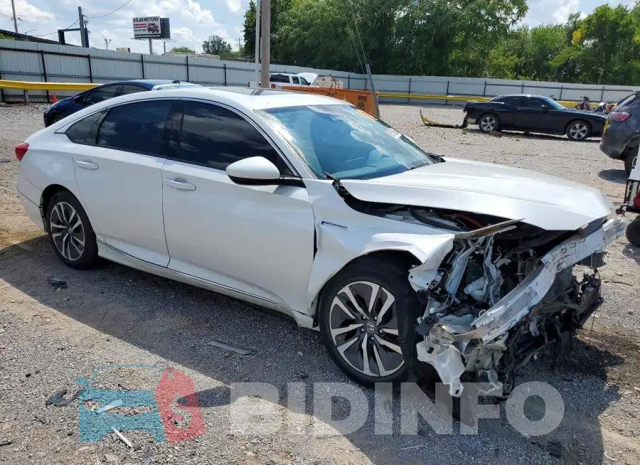 1HGCV3F40MA011639 Photo# 4