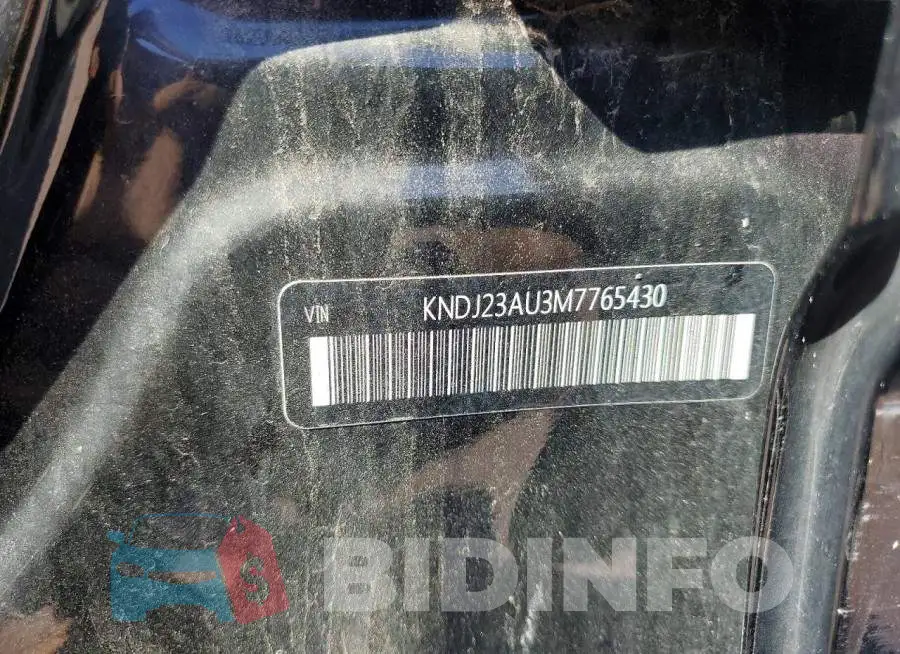 KNDJ23AU3M7765430 Photo# 13