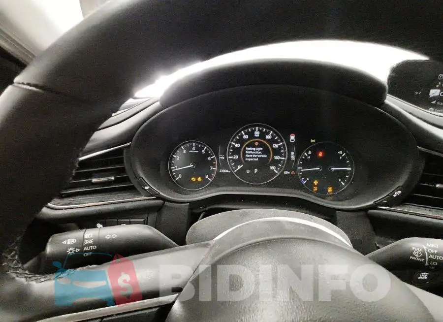 3MVDMBCM1SM827102 Photo# 9
