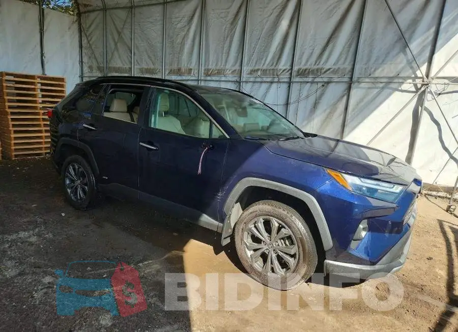 2T3DWRFV4PW175218 Photo# 4