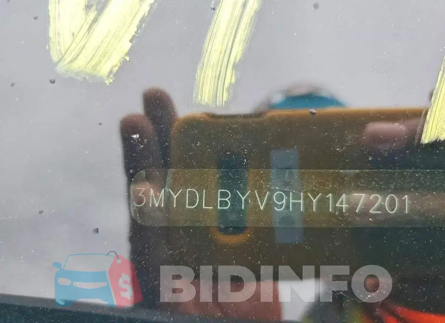 3MYDLBYV9HY147201 Photo# 12