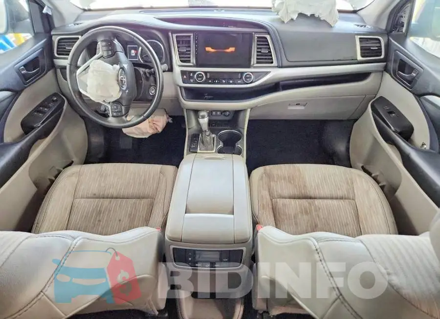 5TDZZRFH9KS300764 Photo# 8