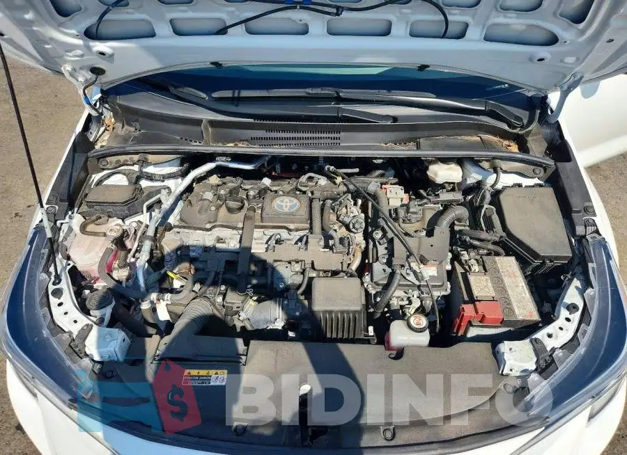 JTDBCMFE4R3036084 Photo# 11