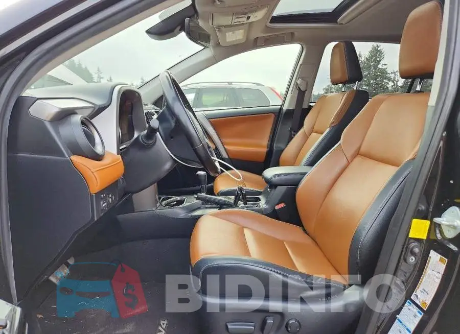 JTMDJREV9HD140785 Photo# 7