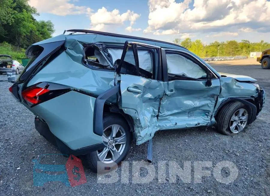 JTMRWRFV2PD204153 Photo# 3