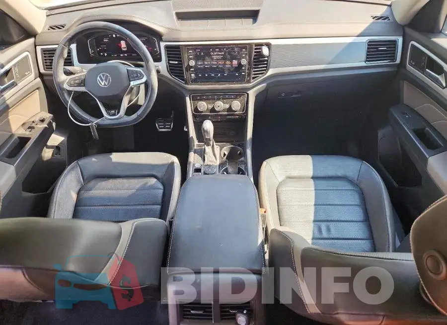 1V2FR2CA3PC520331 Photo# 8