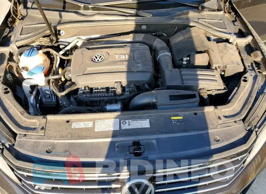 1VWDT7A33HC082226 Photo# 11
