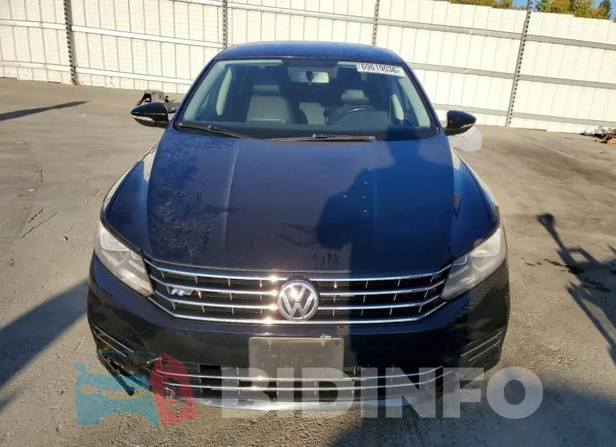 1VWDT7A33HC082226 Photo# 5