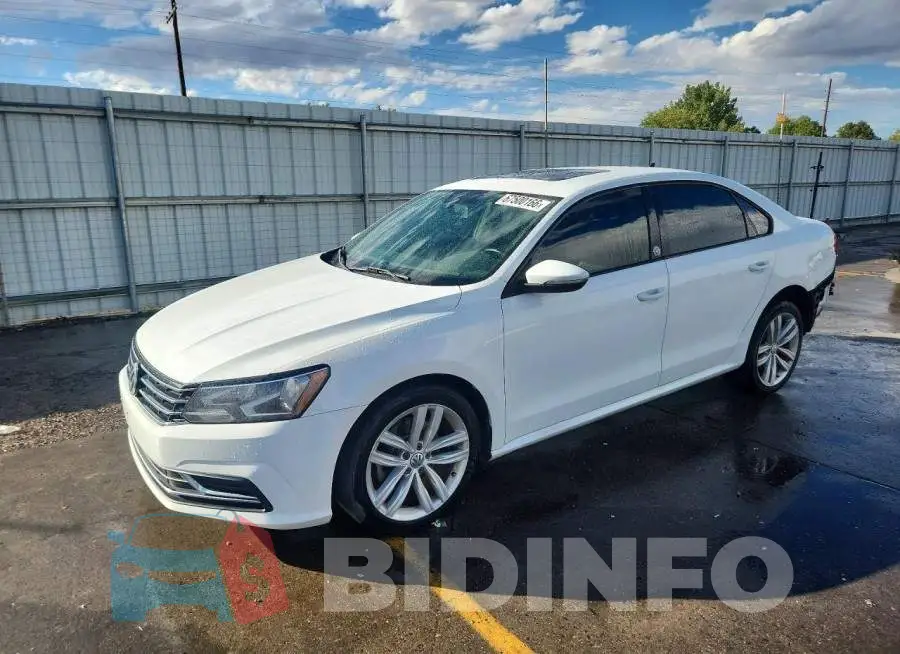 1VWLA7A32KC012662 Photo# 1