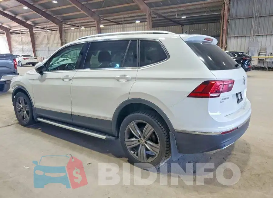 3VV4B7AX8KM056981 Photo# 2