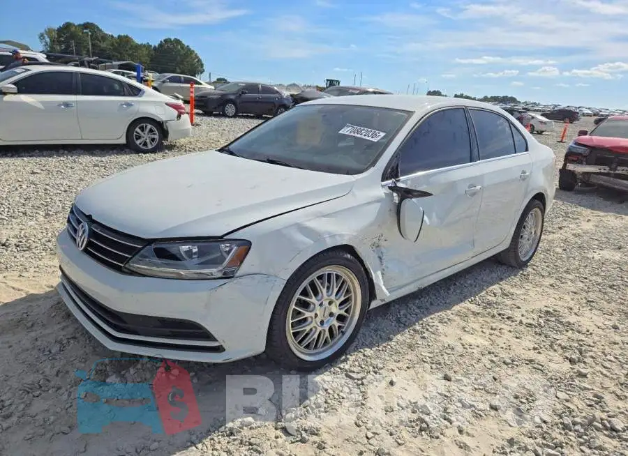 3VW2B7AJ2HM242281 Photo# 1