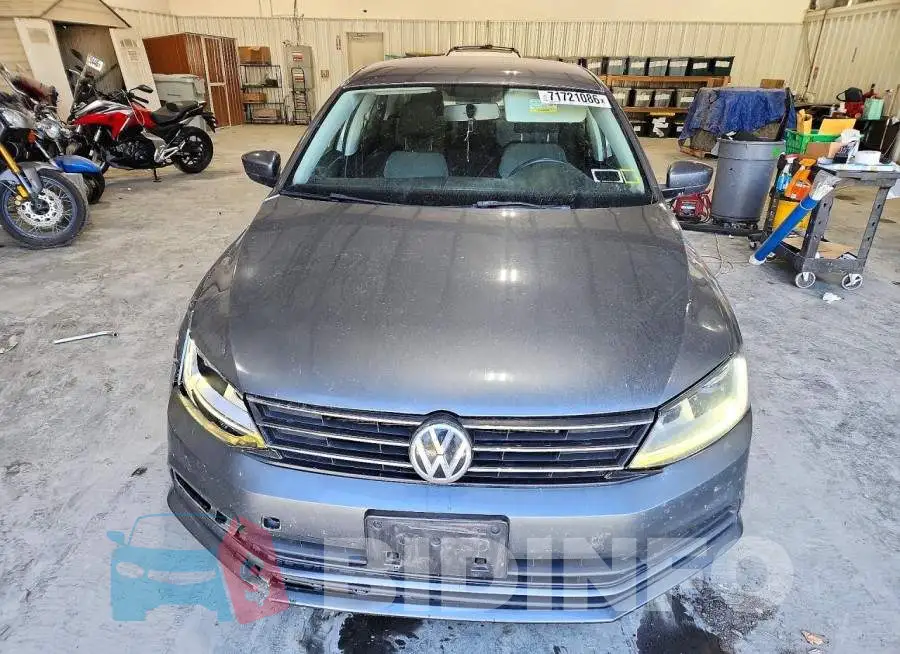 3VW2B7AJ4HM273497 Photo# 5