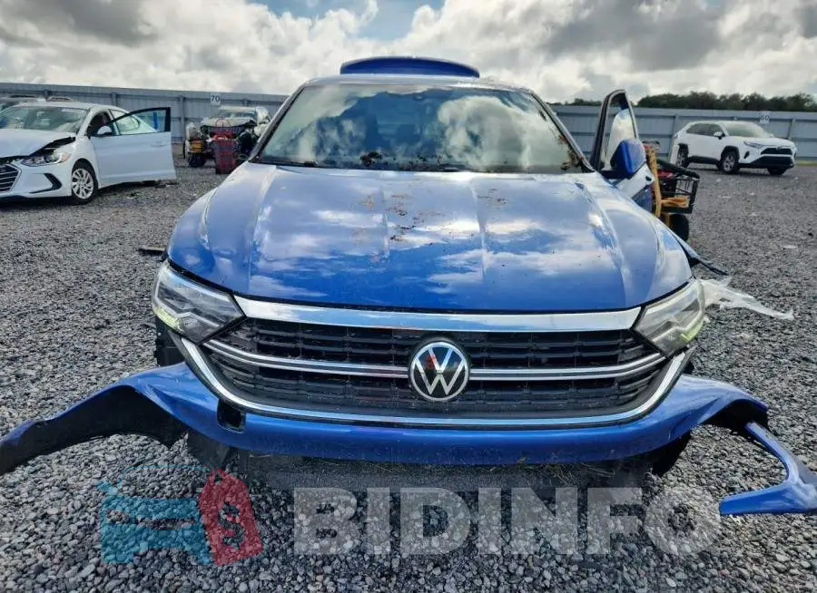 3VW5M7BU4PM028388 Photo# 5