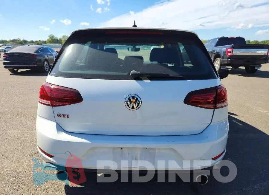 3VW5T7AU2KM009822 Photo# 6