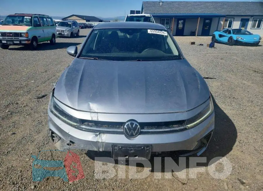 3VW5X7BU8SM091882 Photo# 5