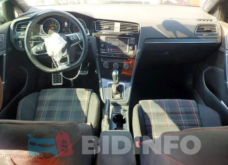 3VW6T7AU2KM018248 Photo# 8