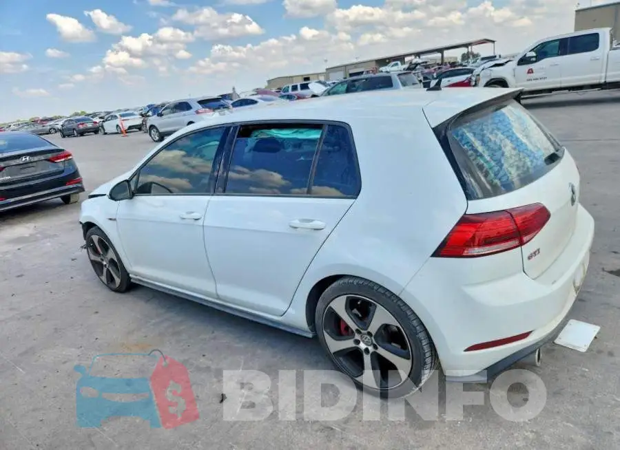 3VW6T7AU2KM018248 Photo# 2