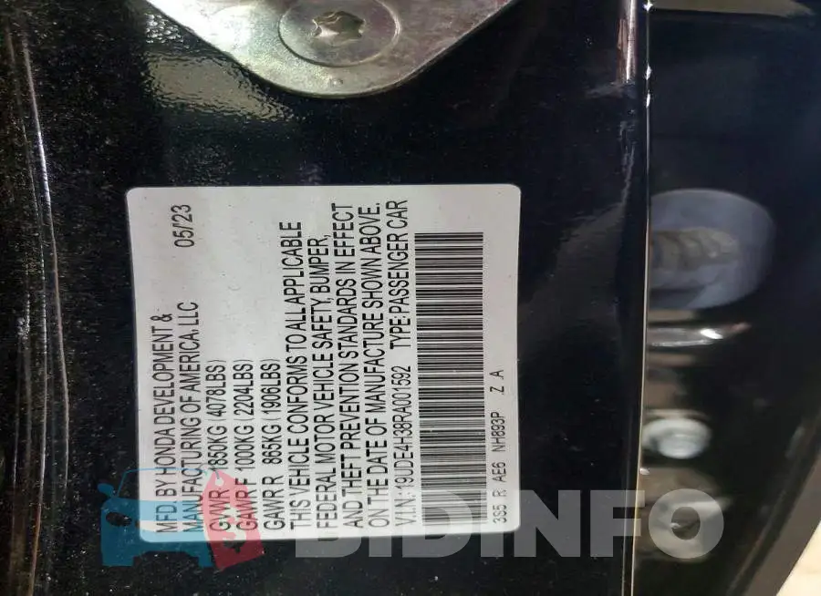 19UDE4H38RA001592 Photo# 12