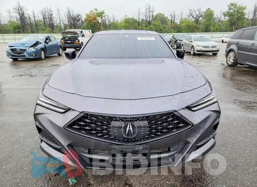 19UUB6F54PA004883 Photo# 5