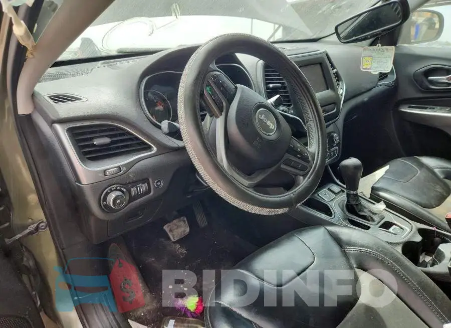 1C4PJLLB5KD221082 Photo# 8