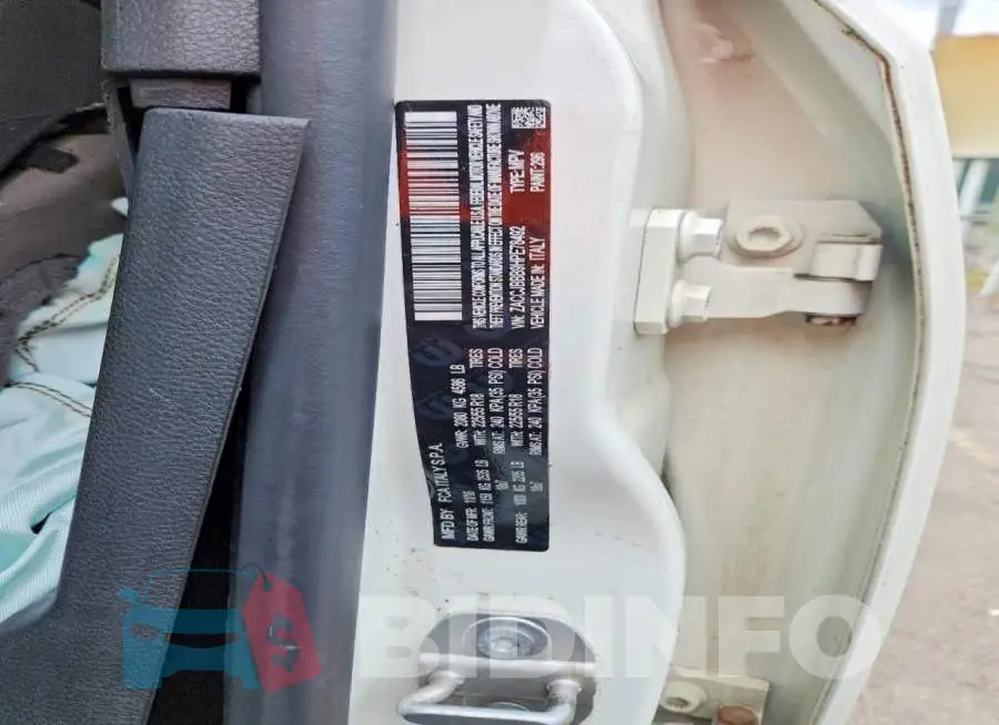 ZACCJBBB9HPE78492 Photo# 12