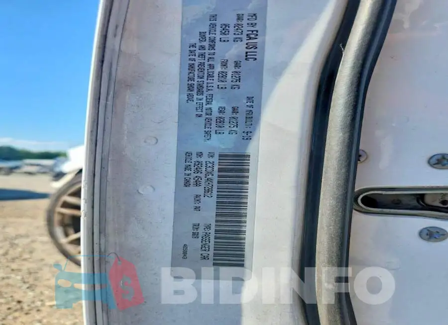 2C3CDXGJ4KH728612 Photo# 13
