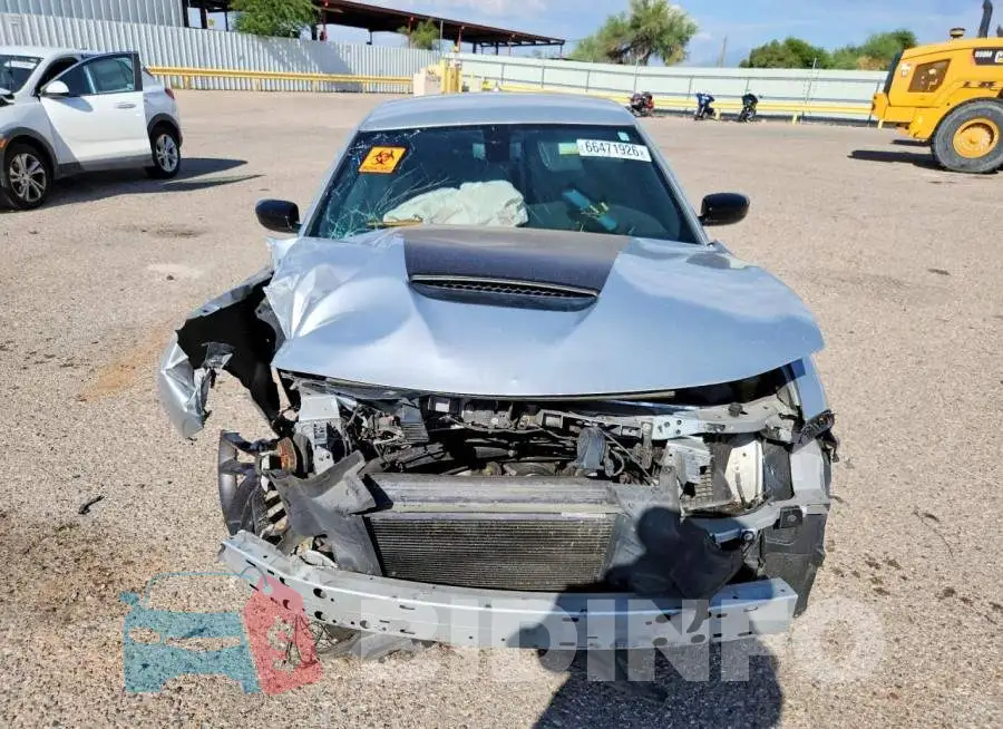 2C3CDXHG6KH591725 Photo# 5