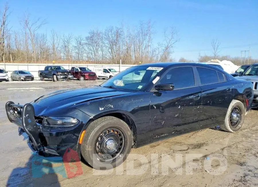 2C3CDXKG1PH679646 Photo# 1