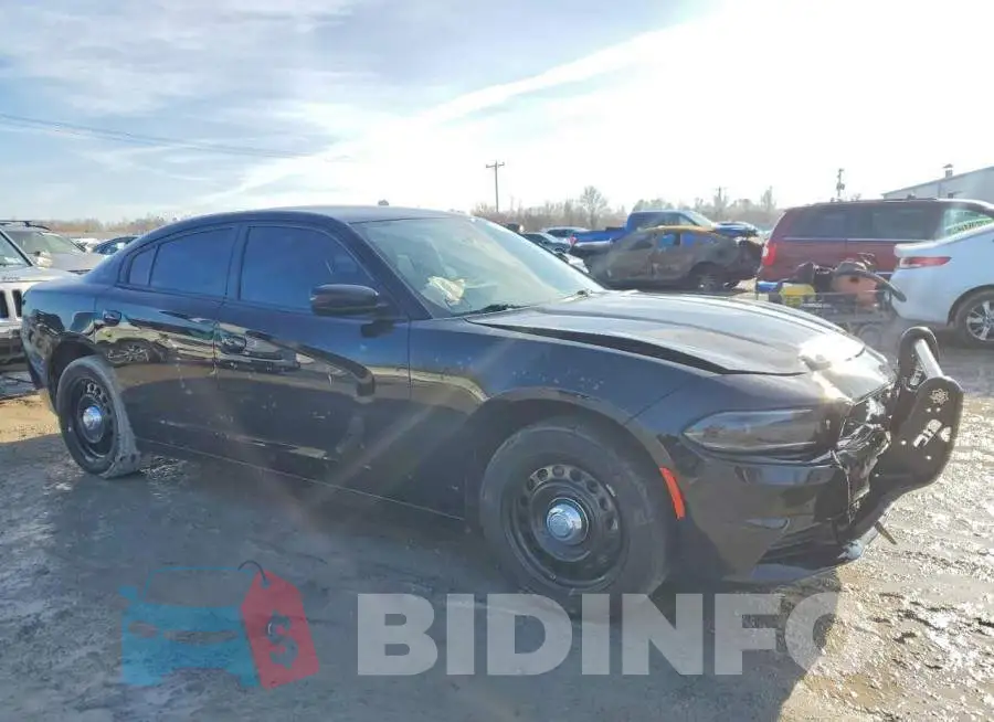 2C3CDXKG1PH679646 Photo# 4
