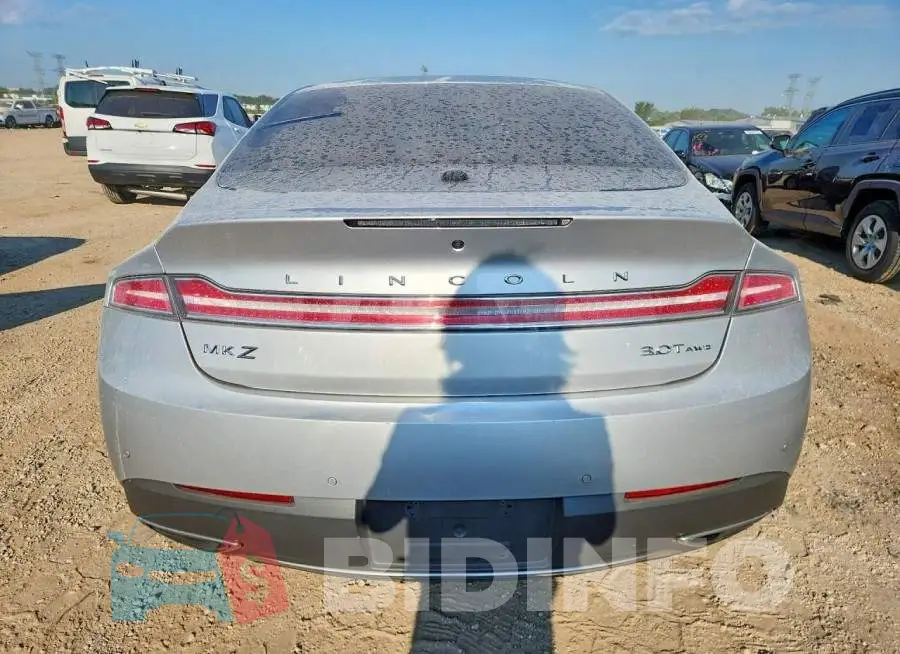 3LN6L5DC8HR612733 Photo# 6
