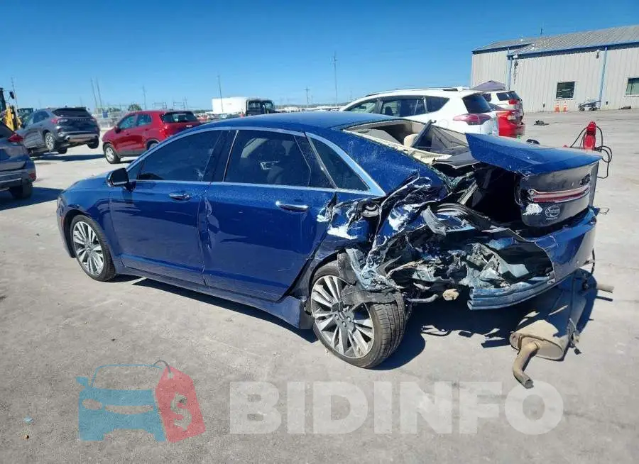 3LN6L5E9XKR633951 Photo# 2